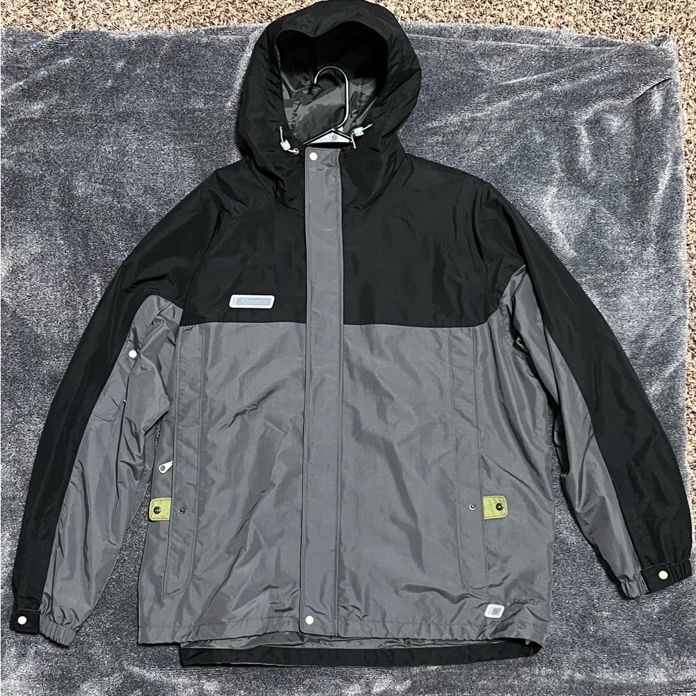 Mens Columbia Hooded Performance Wind Breaker Rain Jacket Great Streetwear Style